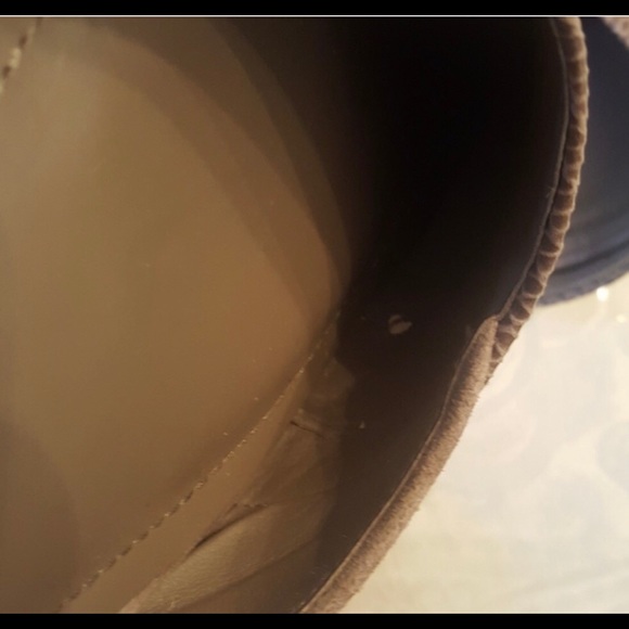 Vince Camuto - Picture 7 of 7